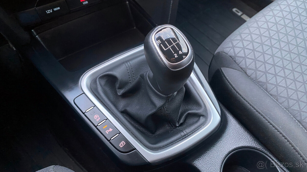 Kia Ceed SW 1.5 T-GDi Silver 118kW 6/2022 29000km TOP - 19