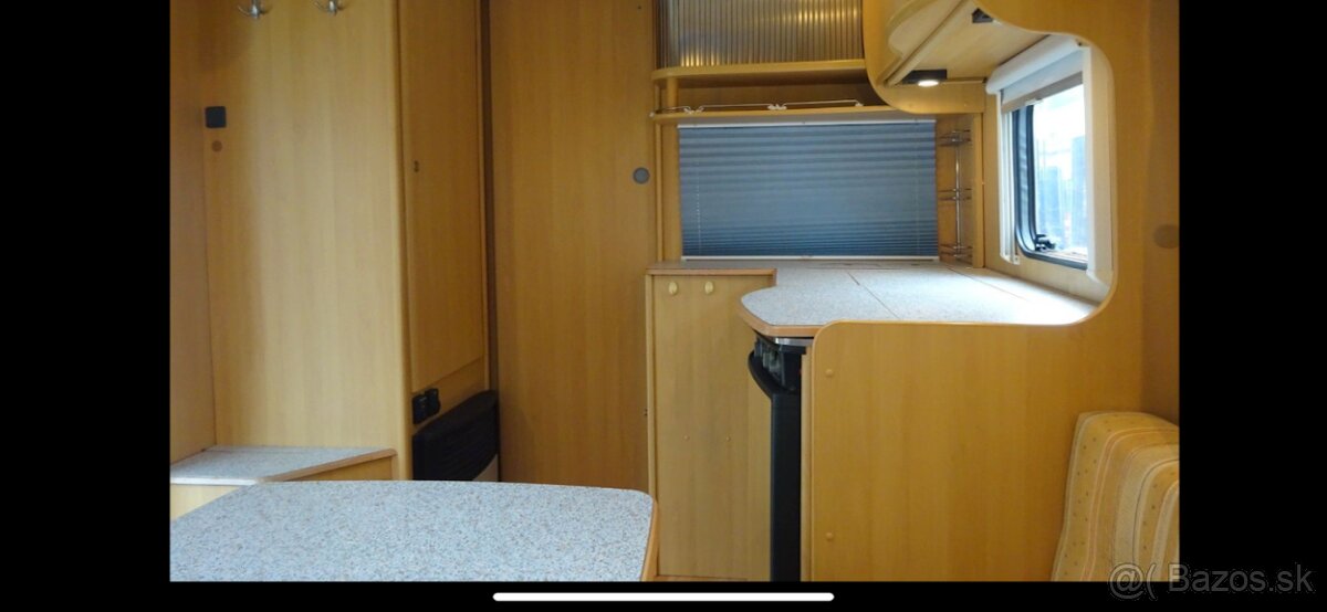 Dethleffs Camper 490 z roku 2002 - 19