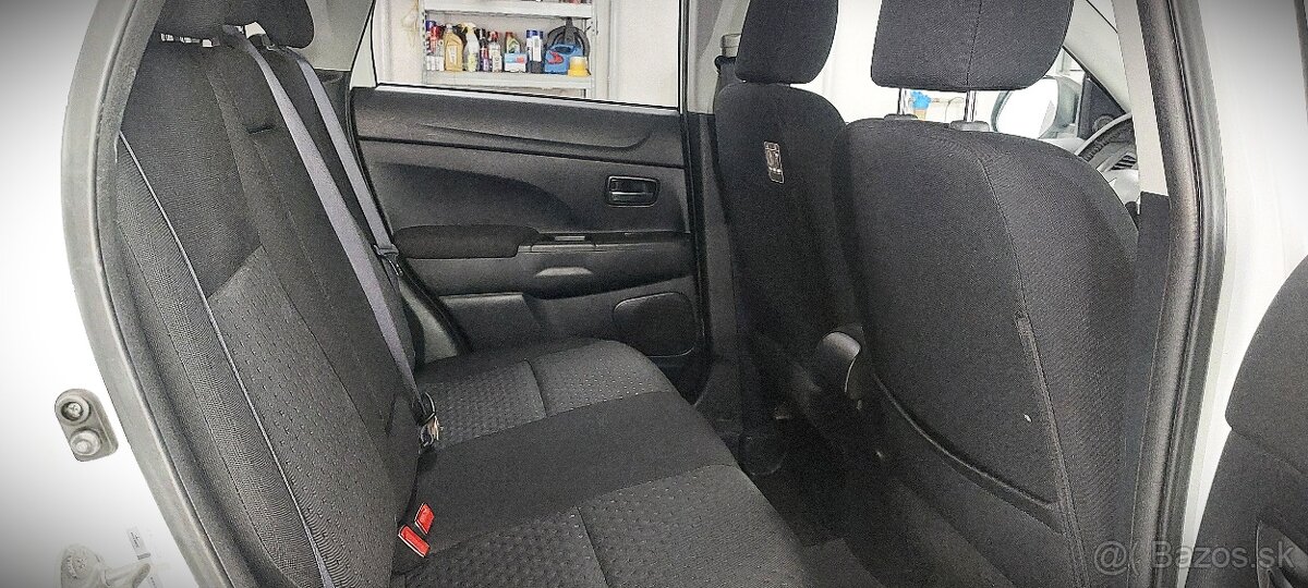 Mitsubishi ASX 1.8 DI-D, 6-st. manuál, 2011, 234 064 km - 19