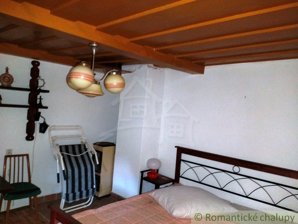 Chalupa na samote v Bielych Karpatoch na predaj - 19