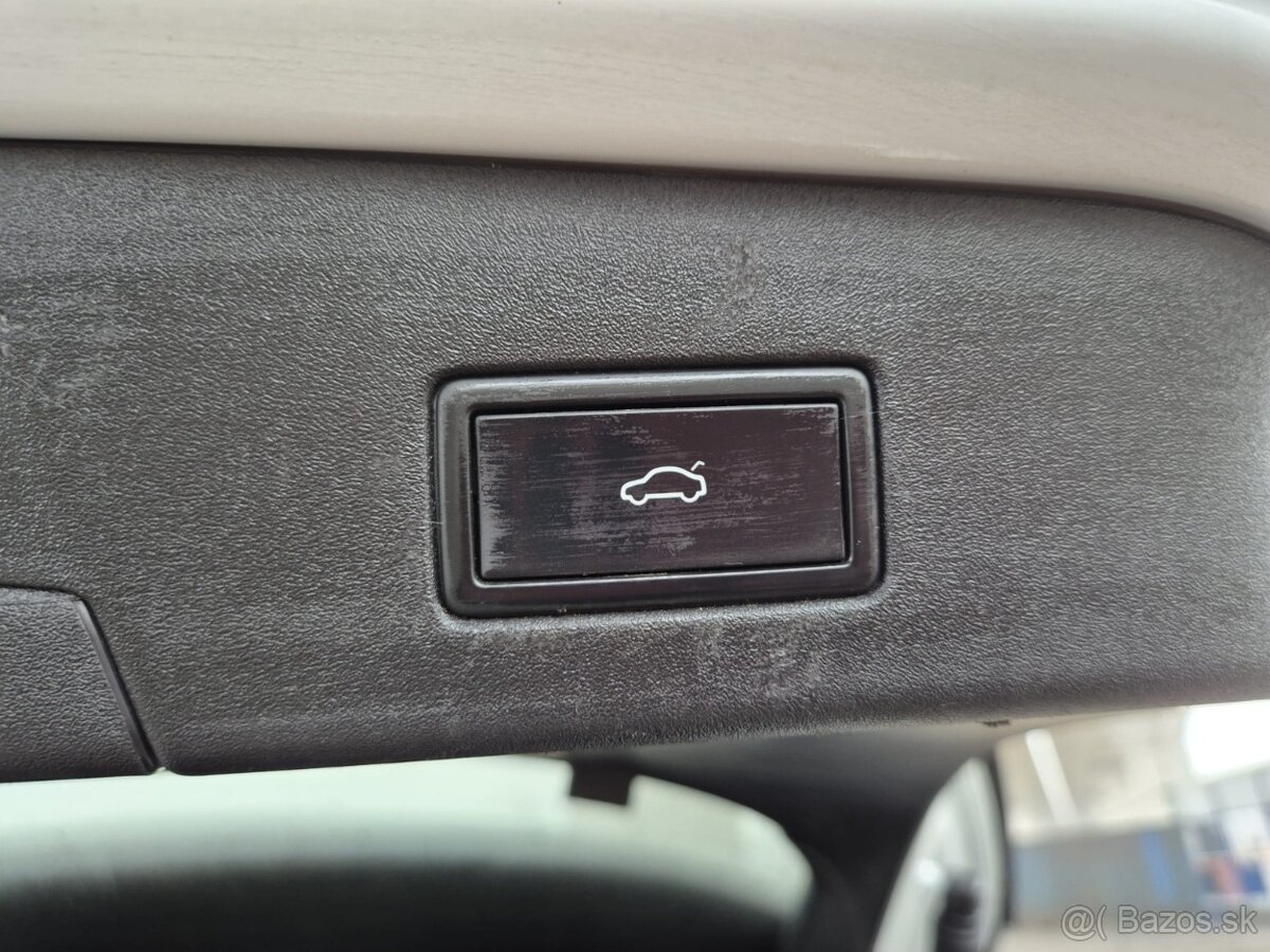 Volkswagen ID.4 PRO 150kW mega výbava+ - 19