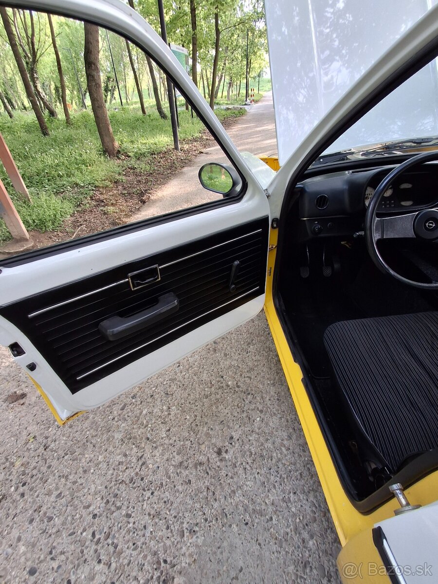 Veterán Opel Kadett 1,0 benzín 1979 - 19