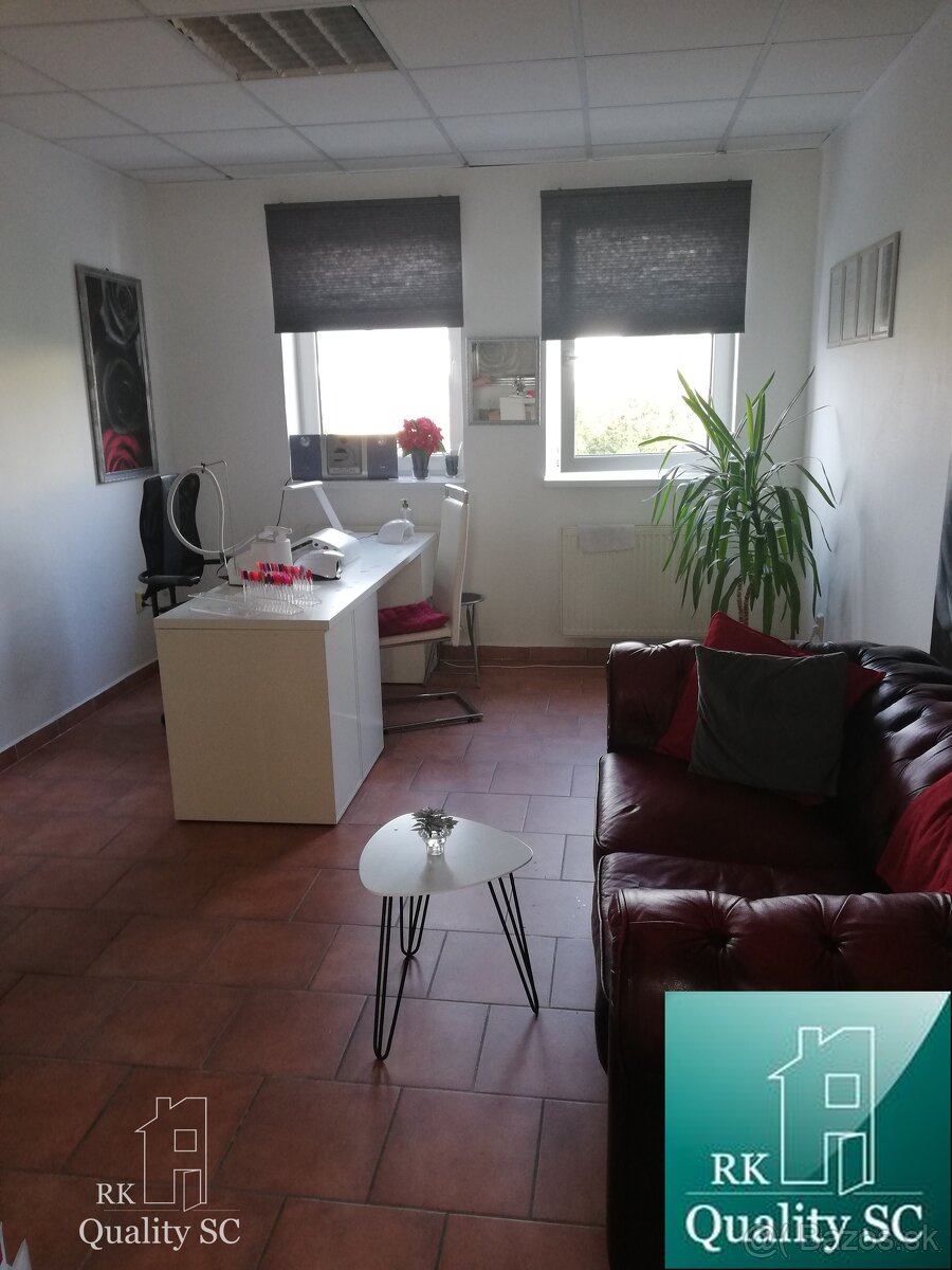 NA PREDAJ – polyfunkčný objekt v úplnom centre mesta Senec - - 19