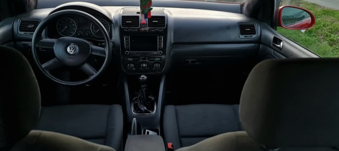 VOLKSWAGEN GOLF MK 5 GT 1.4 16V - 19