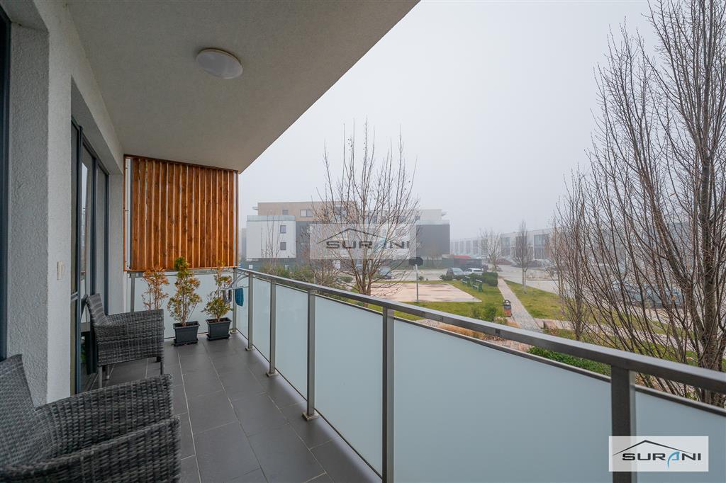 Zariadený 2-izbový byt s balkónom, parkovacie státie,... - 19