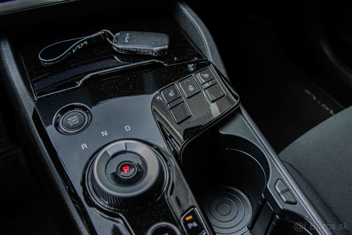 Kia Sportage 1.6 CRDi mHEV Gold A/T - 19