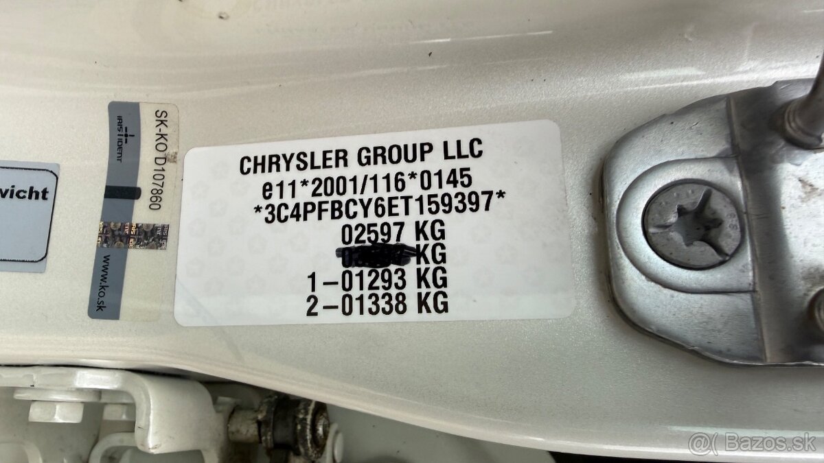 Fiat Freemont 2.0 16V MultiJet Black Code 4x4 A/T - 19