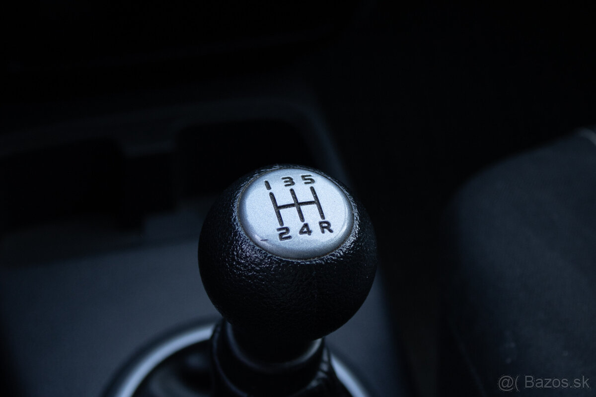 Suzuki SX4 1.6 79 kW 4x4 - 19