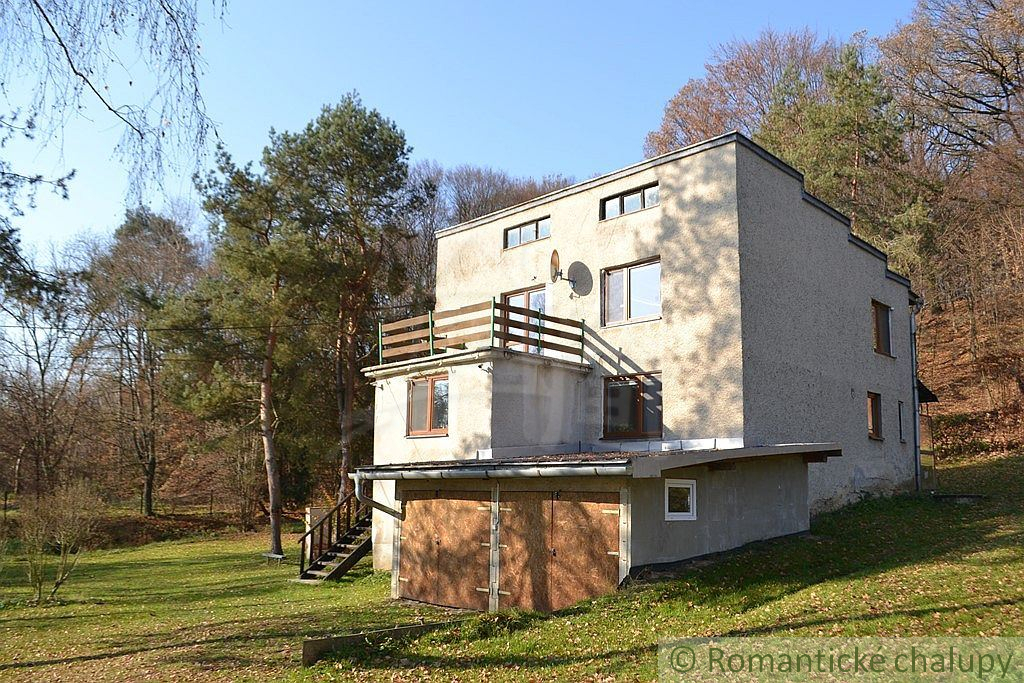 Poschodový dom na samote pod lesom 1,3ha- Marhaň - 19