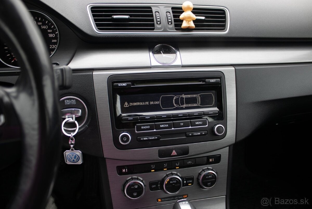 Volkswagen Passat Variant - 19