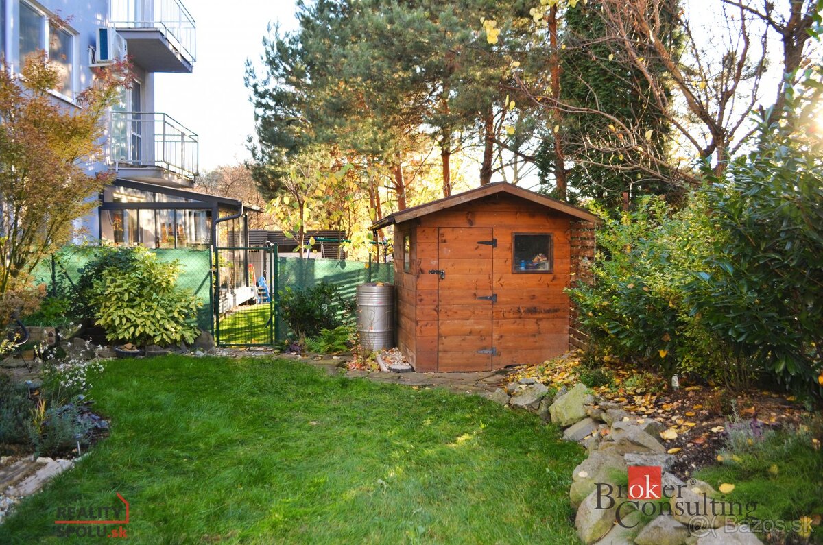 NA PREDAJ | Priestranný 3-izb byt s vlastnou predzáhradkou – - 19