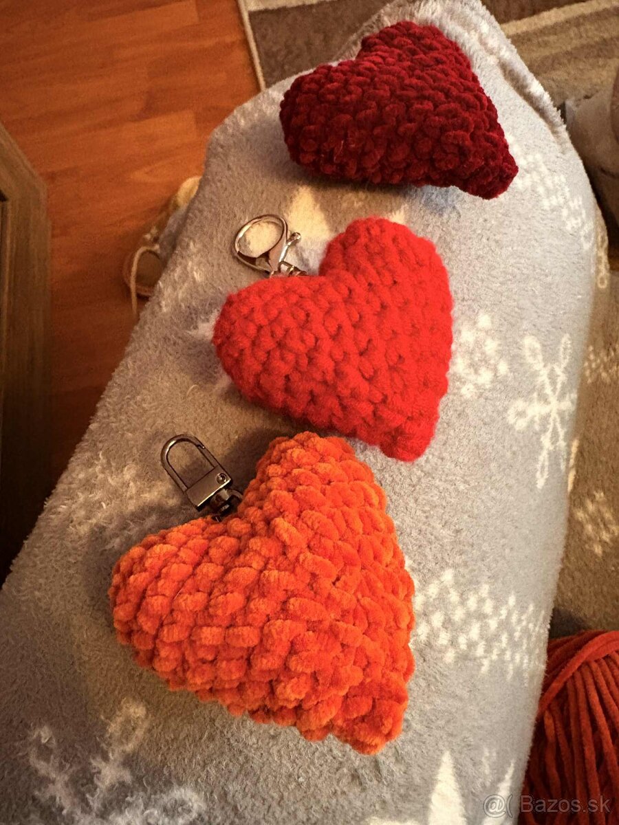 Ručne háčkované kvety, košíčky a dekorácie 🌹🌷🧶🧵 - 19