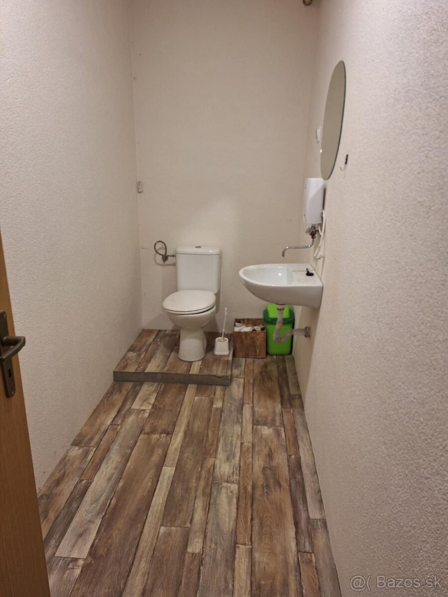 Predaj budovy vhodnej na sklad, obchod, výrobu-Znížená cena - 19