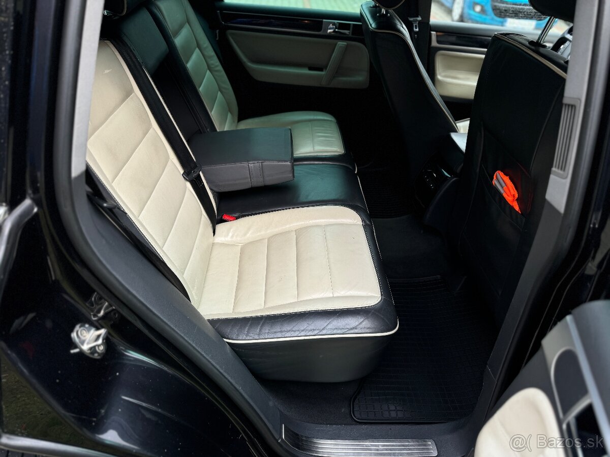 TOUAREG 3.0 tdi 047/999 kusov EXCLUSIVE EDITION - 19