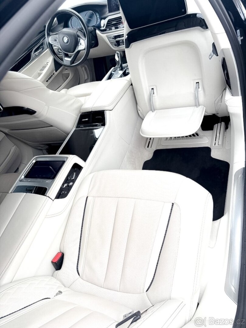 BMW Rad 7 740Ld xDrive A/T - 19