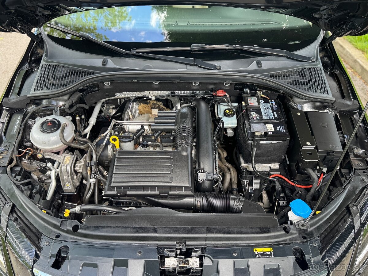 ŠKODA OCTAVIA COMBI 1.4 TSi - 19