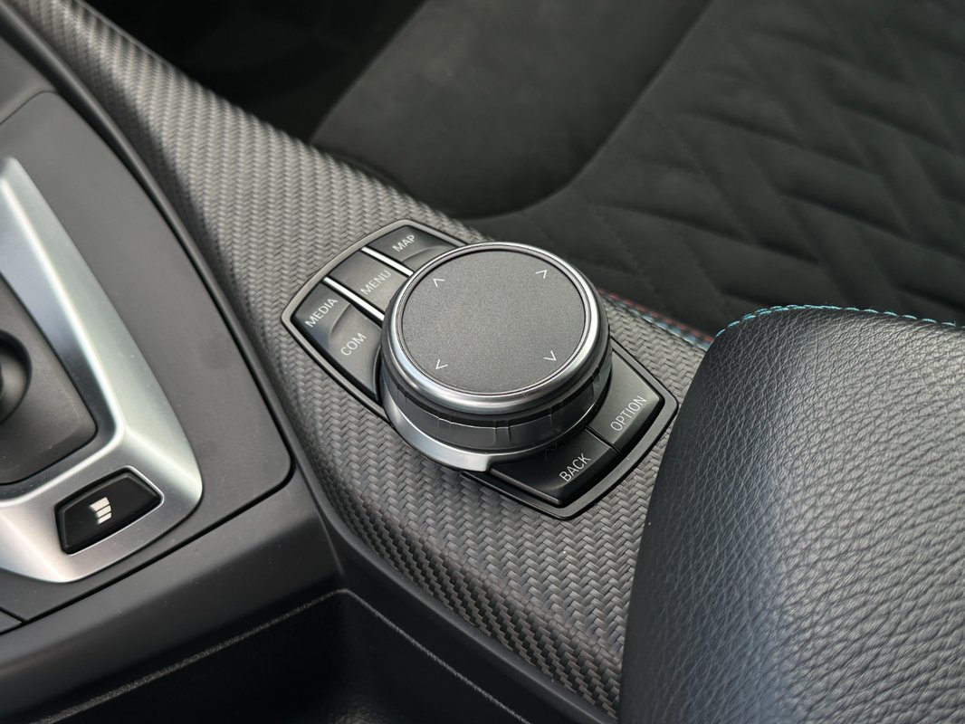 BMW M2 Competition - 19