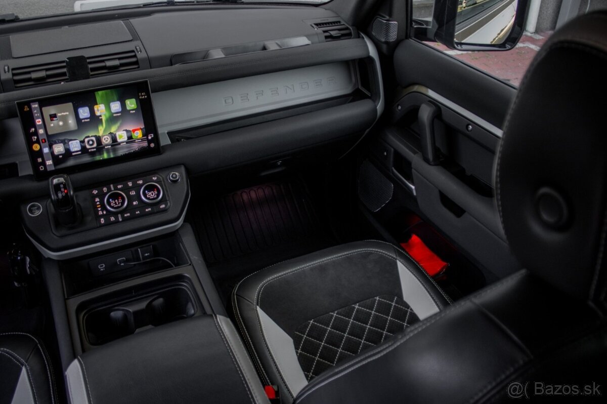Land Rover Defender 110 3.0D I6 D200 MHEV - 19