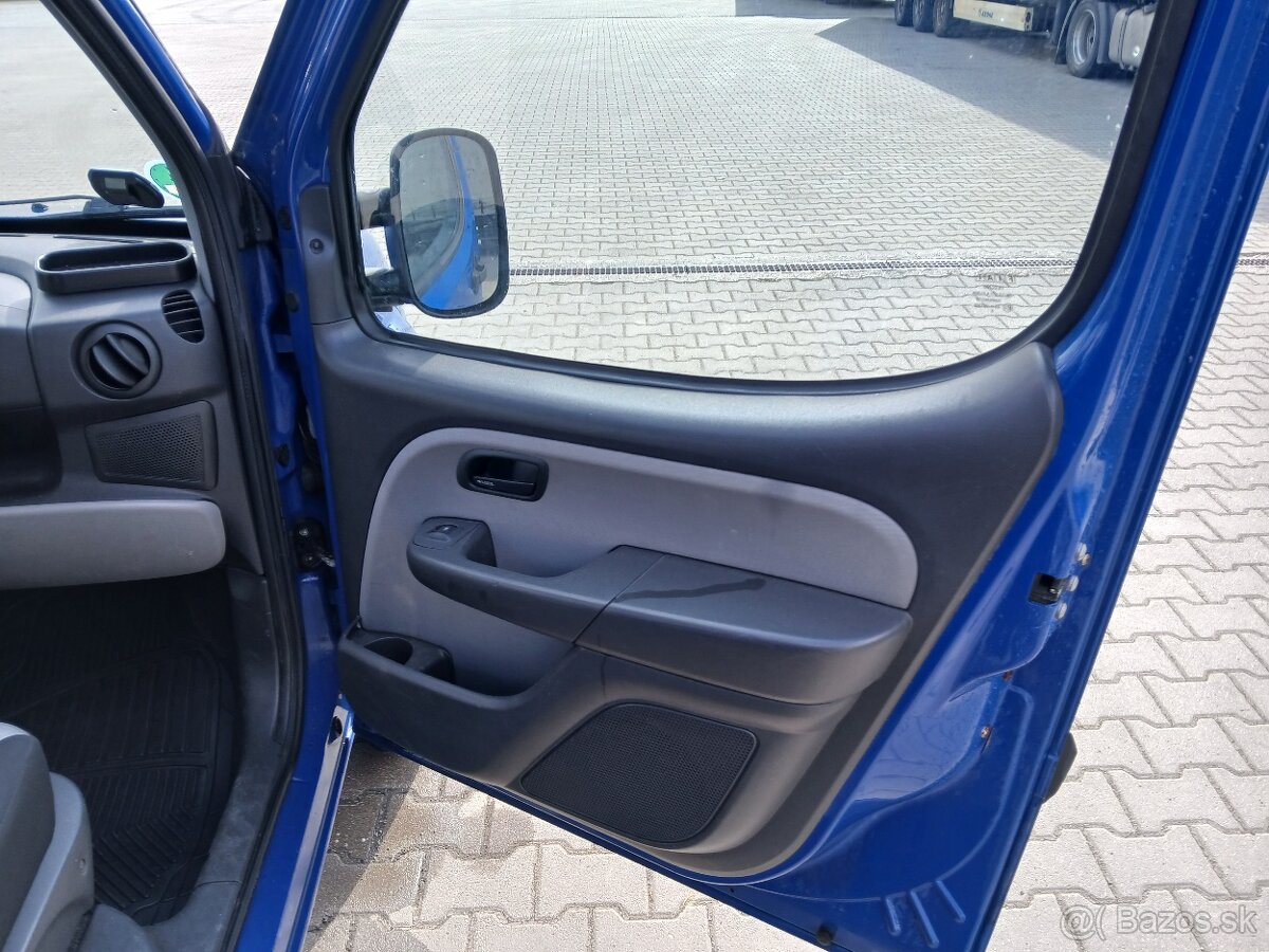 Fiat Doblo 1.9jtd 88kw Dynamic model 2009 - 19