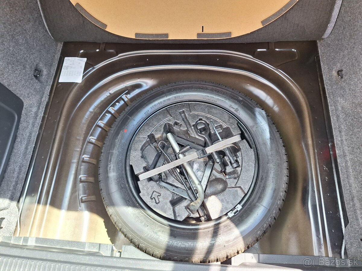 Škoda Octavia Combi 2.0TDi DSG - 19