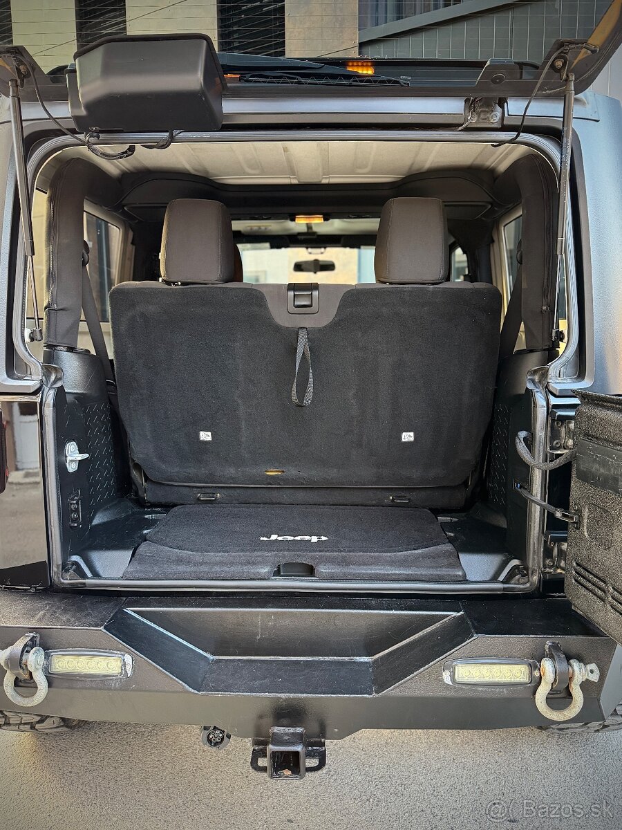 JEEP WRANGLER JK 3.6 V6 HARDTOP - 19