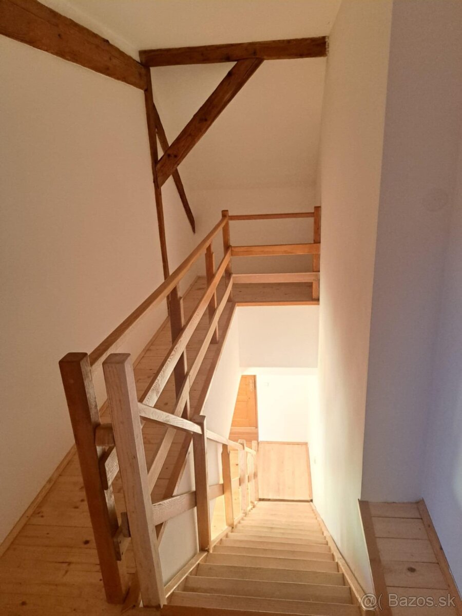 Očkov - Krásny viacgeneračný RD, 698 m2 pozemok na predaj - 19