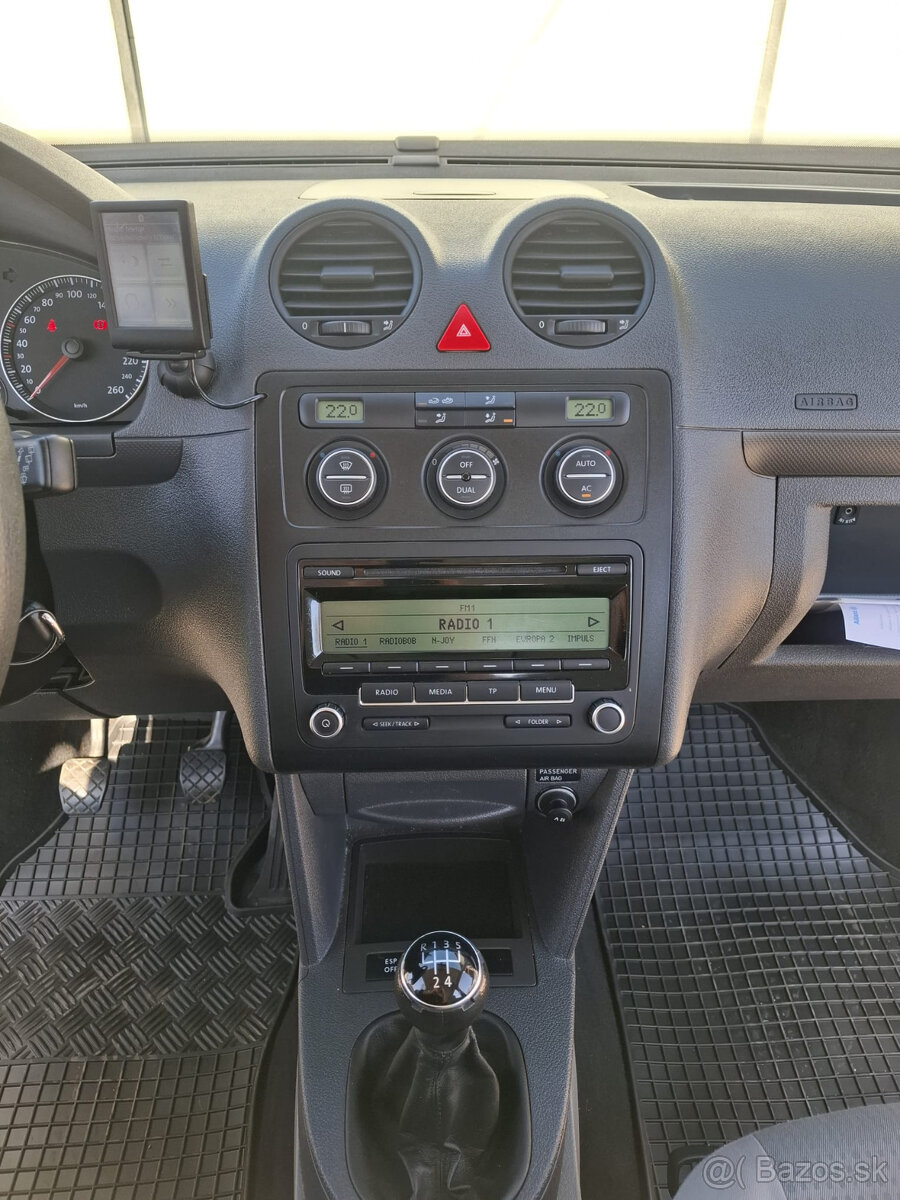 VOLKSWAGEN CADDY Life 1.9TDi - 19