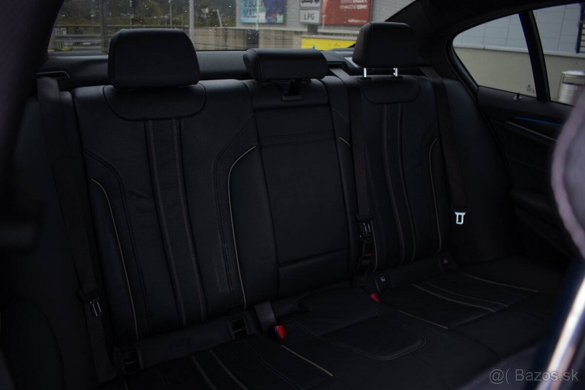 BMW Rad 5 530e xDrive M Paket - 19