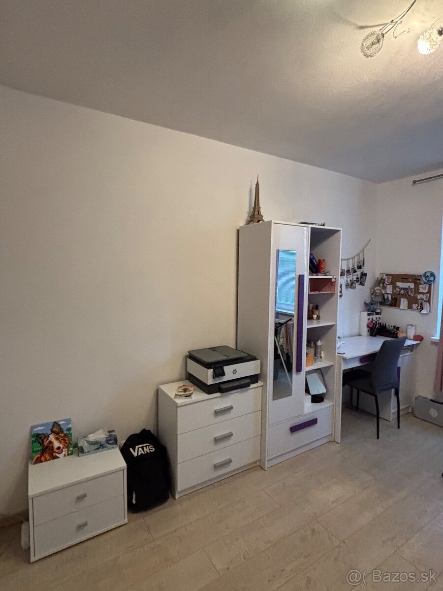 Veľkometrážny 2izbový byt Chrenová - 19