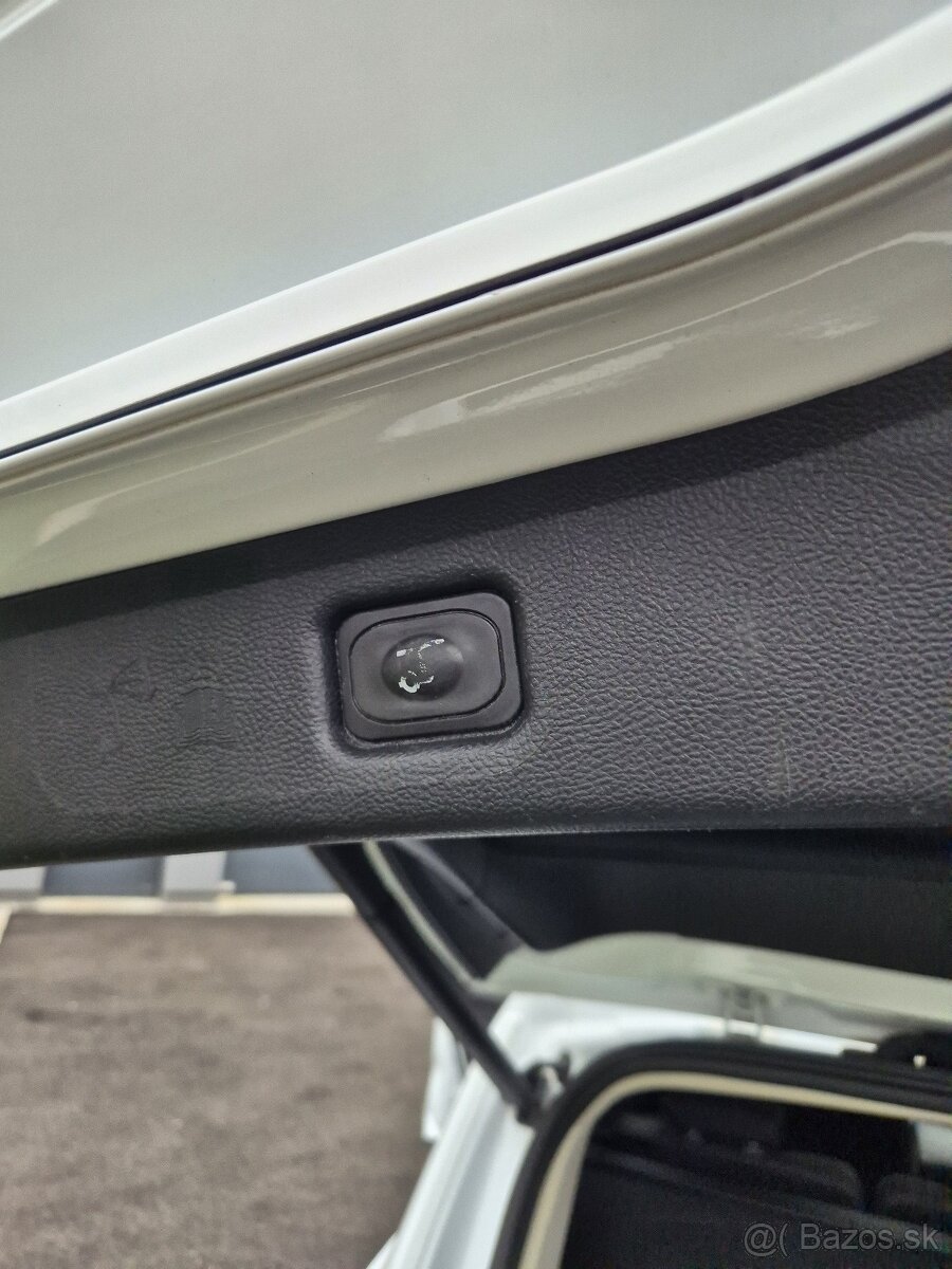 S-MAX 2,0 TDci 140Kw 7-miestne, webasto, manuál - 19