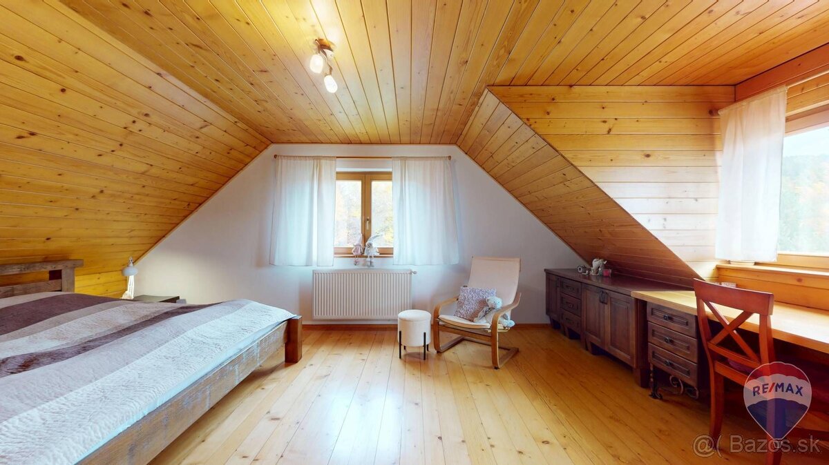 Na predaj charizmatický RD, ktorý ponúka pokojné bývanie v l - 19