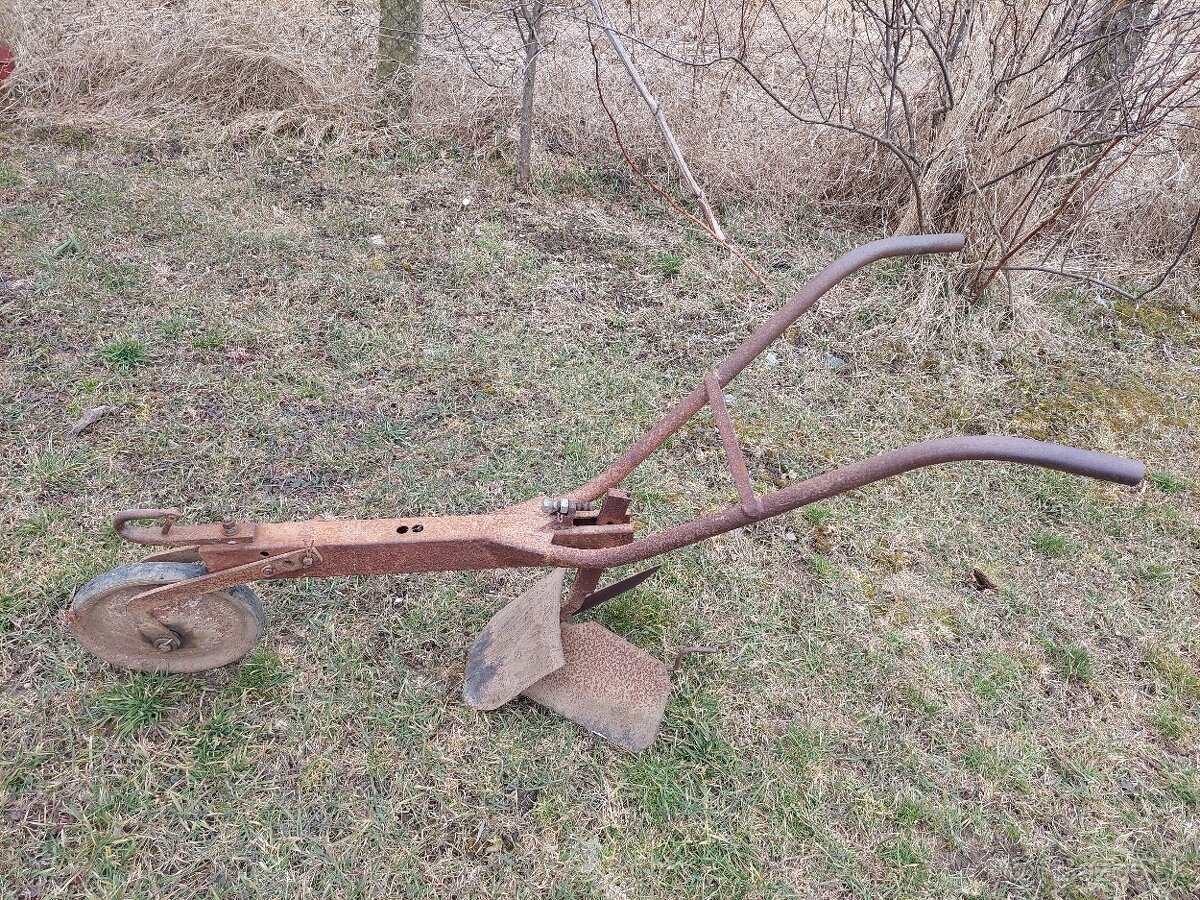 AGROSTROJ JIČÍN - jičínka MF70 - 19