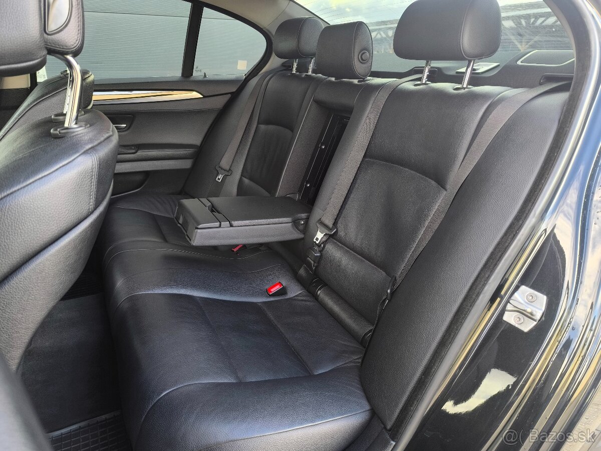 BMW 530d F10 _ M-Paket - 19