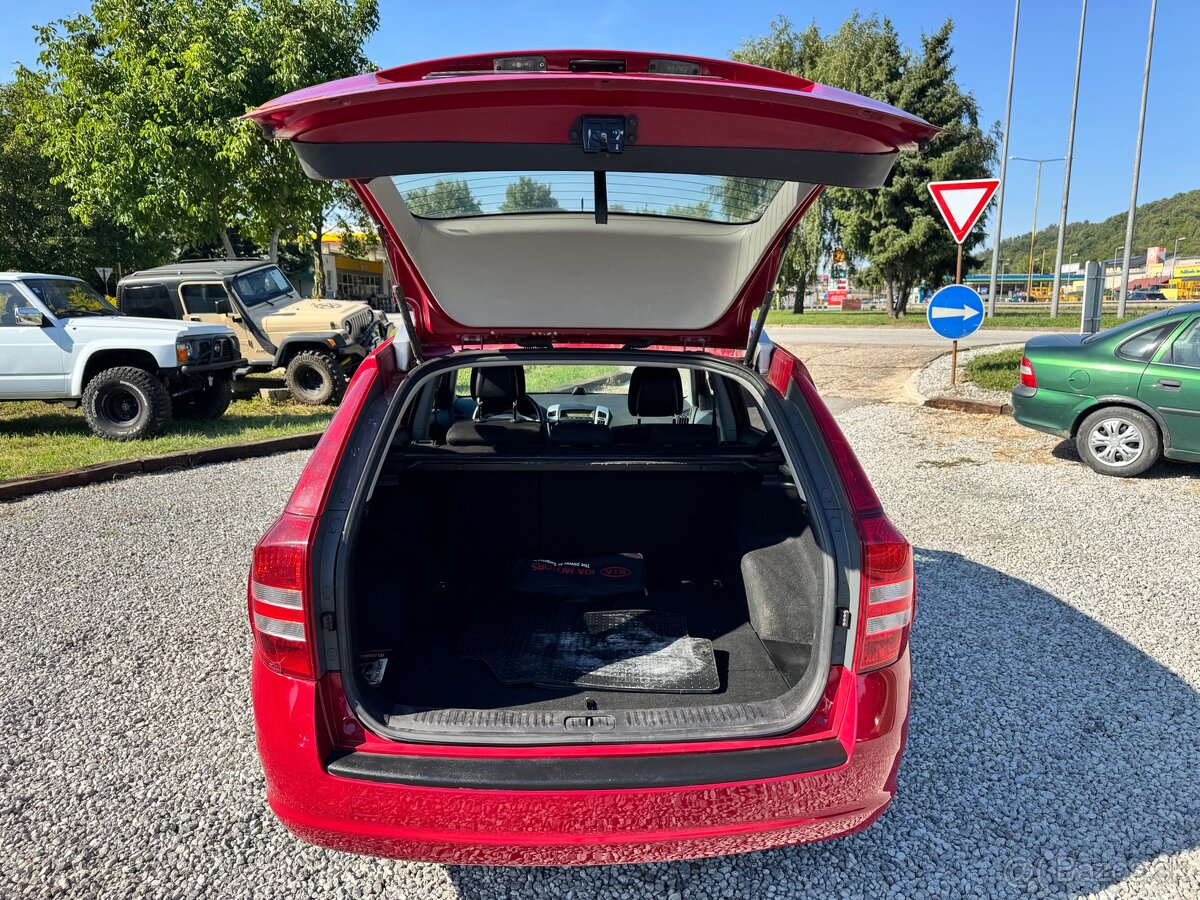 Kia ceed sw 1.6 - 19