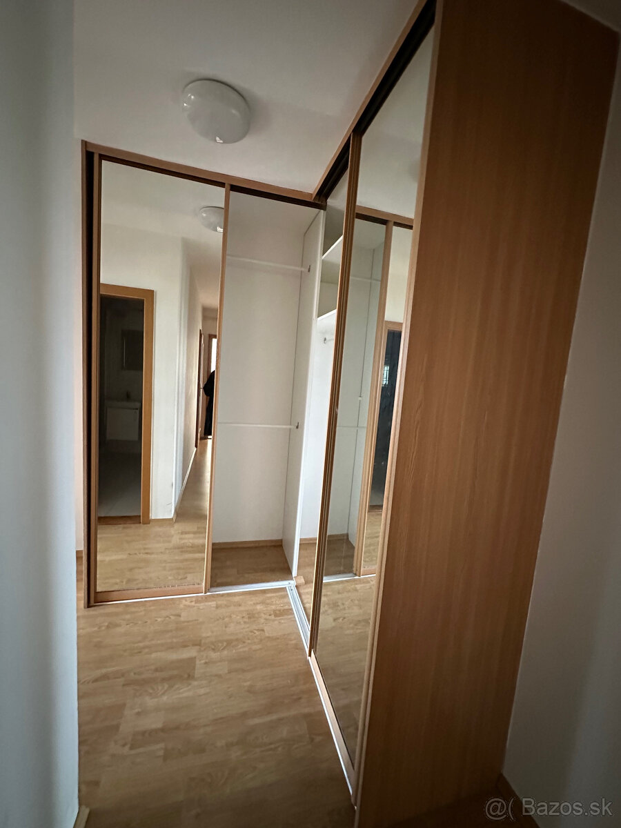 TOP ponuka: 3-izbový byt s 2 loggiami – Lamač, Bakošova ul. - 19