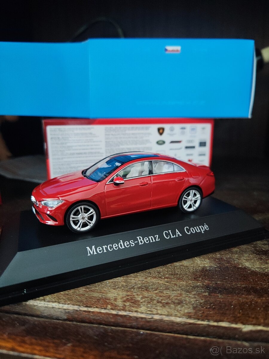 Mercedes Benz 1:43 časť 2 - 19