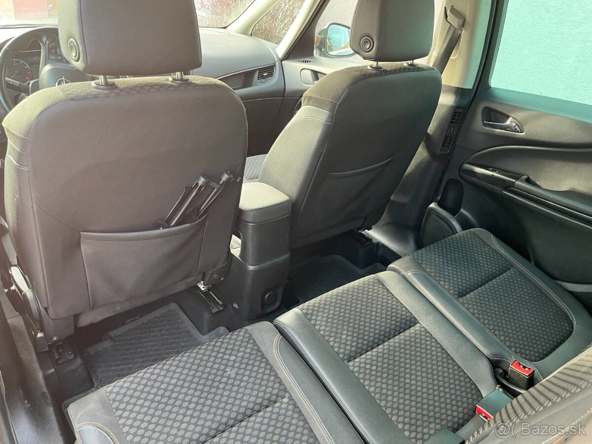 Opel Zafira Tourer 1.4 benzín + LPG - 19