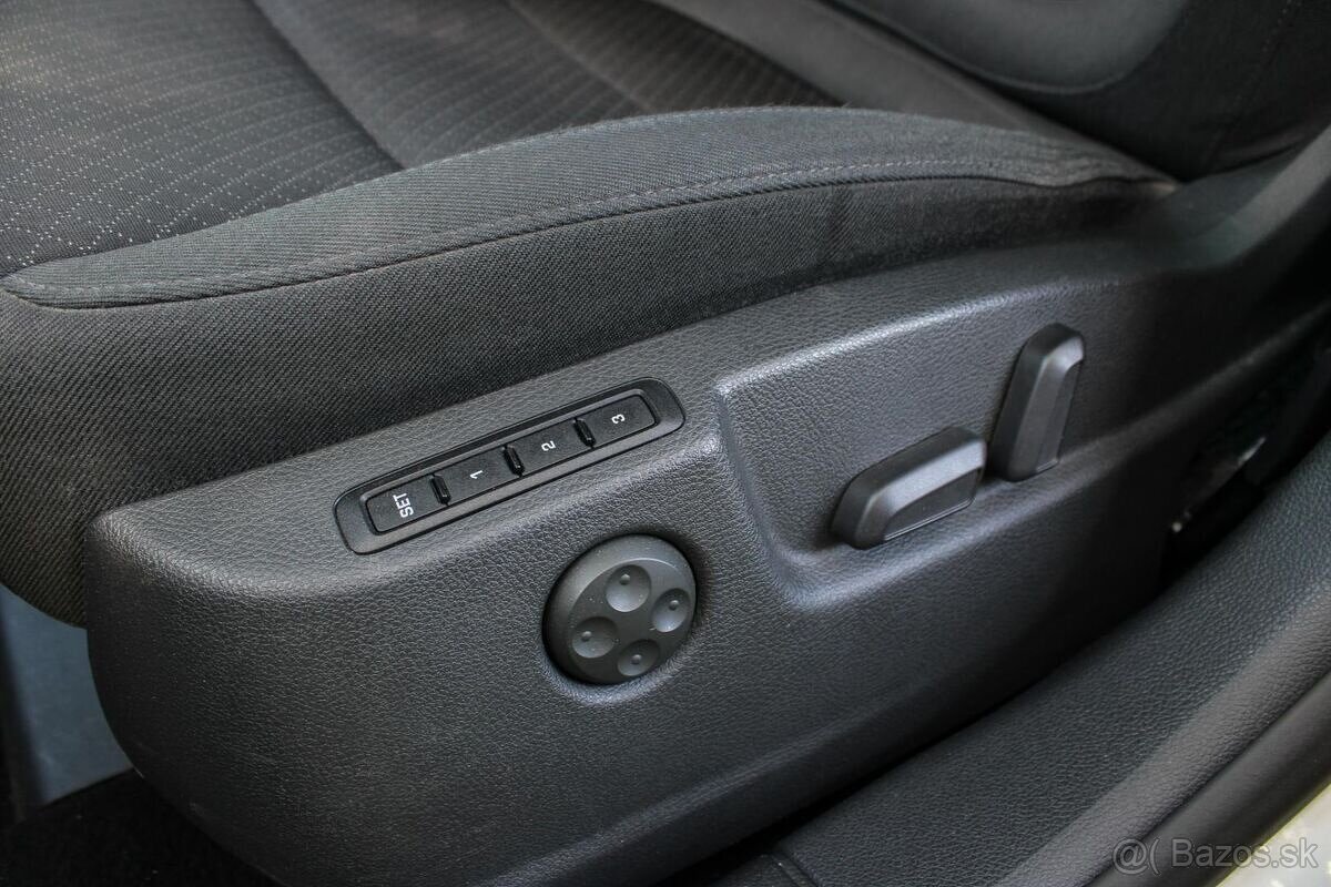 Škoda Superb 2 Combi 2.0 TDI CR DSG - 19