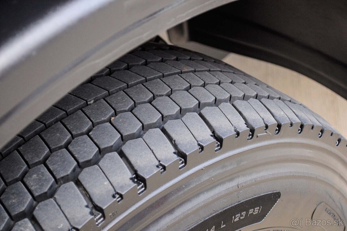 TROJSTRANNÝ SKLÁPAČ + HYDRAULICKÁ RUKA MERCEDES ATEGO 1523 - 19