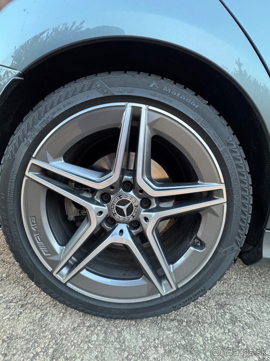 Mercedes-Benz C200 AMG Line - 19