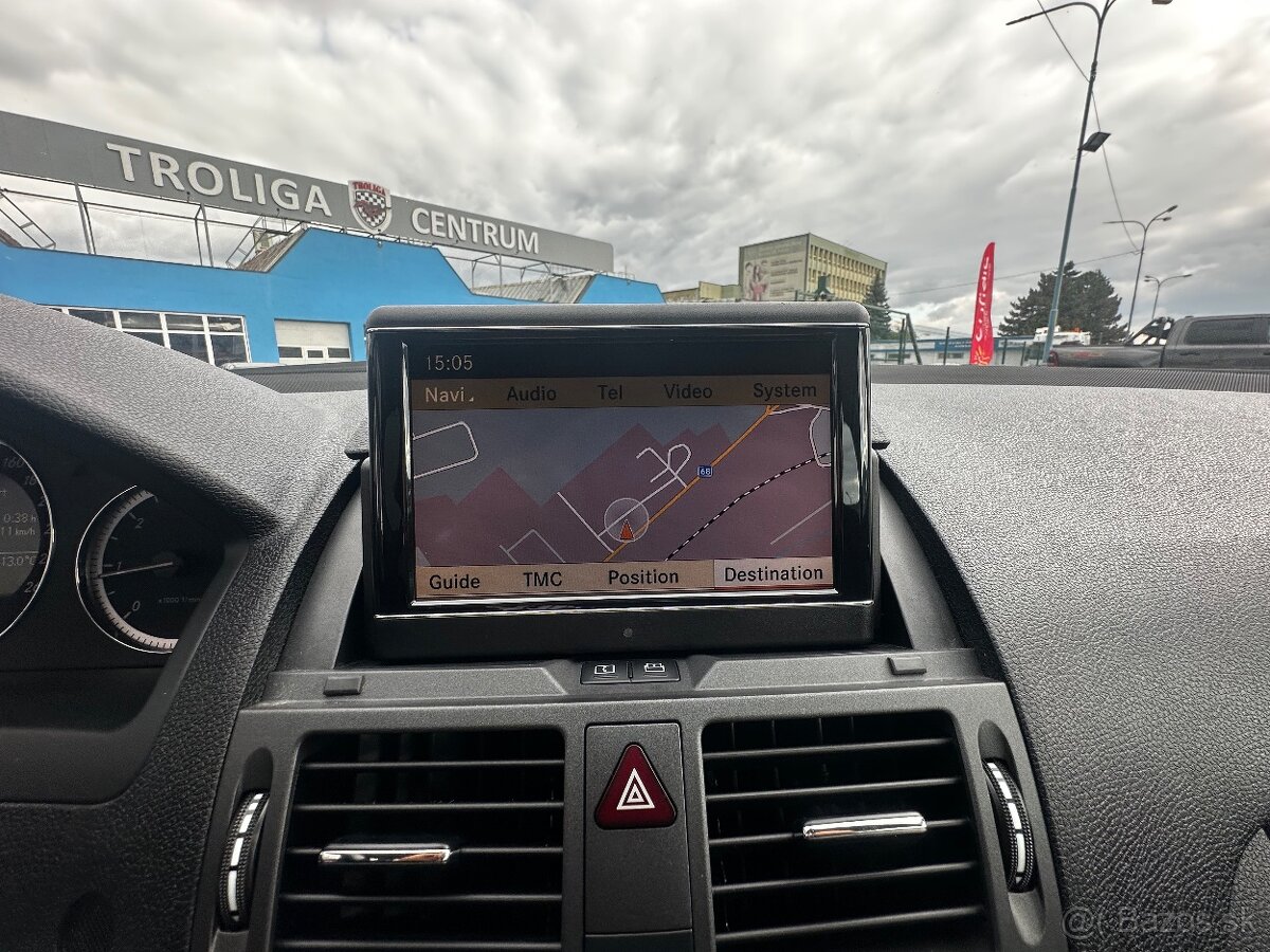 Mercedes-Benz trieda C200 CDI Classic - 19