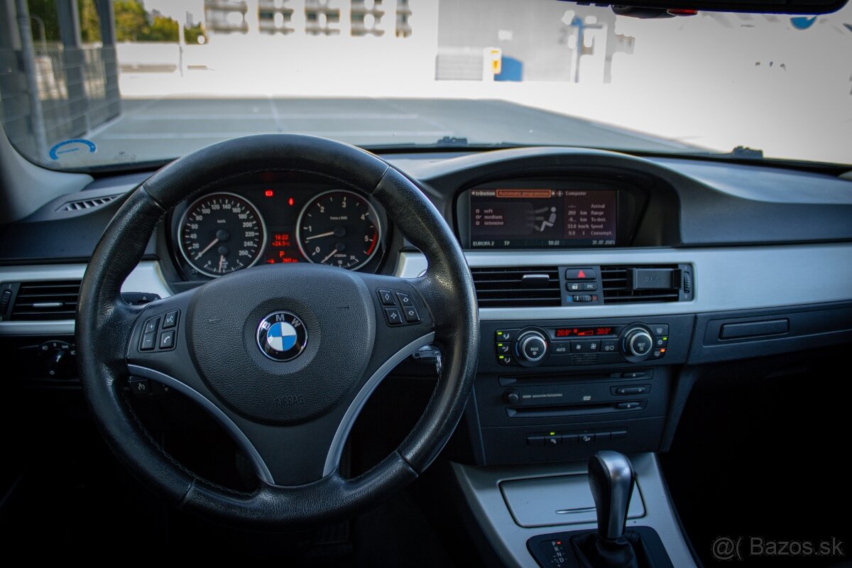 BMW 330d xDrive E91 A/T - 19