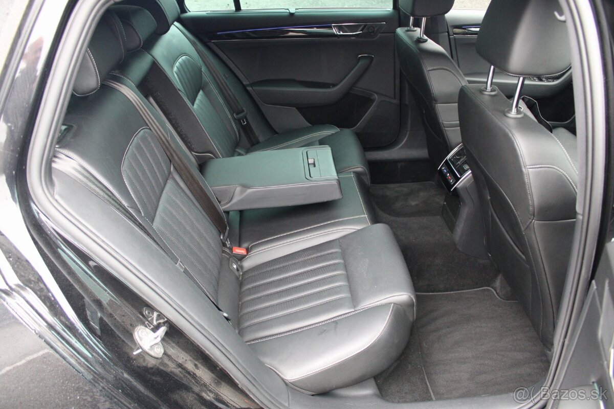 Škoda Superb Combi 2.0 TDI SCR L&K - 19