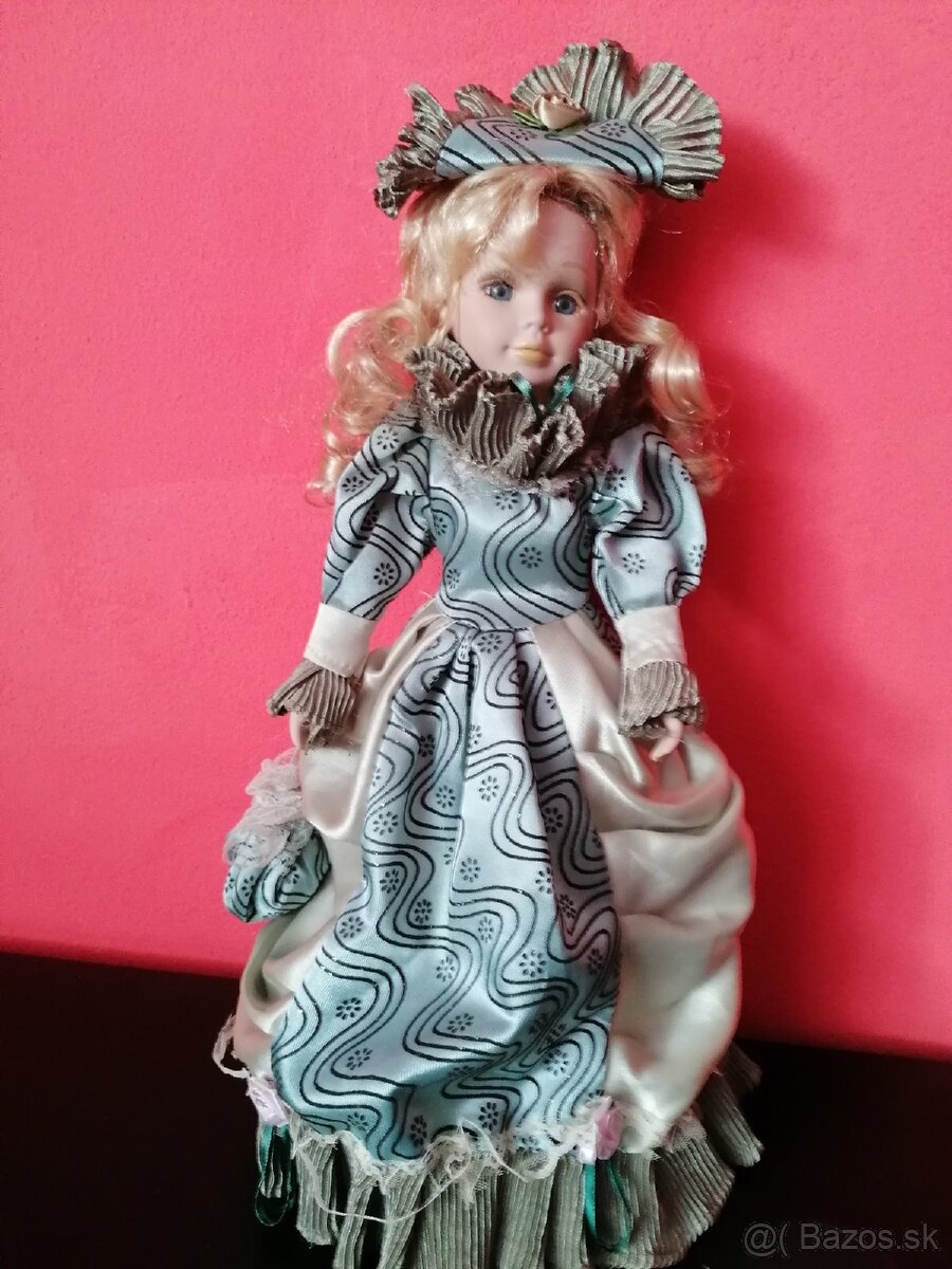 Porcelánová bábika - 19