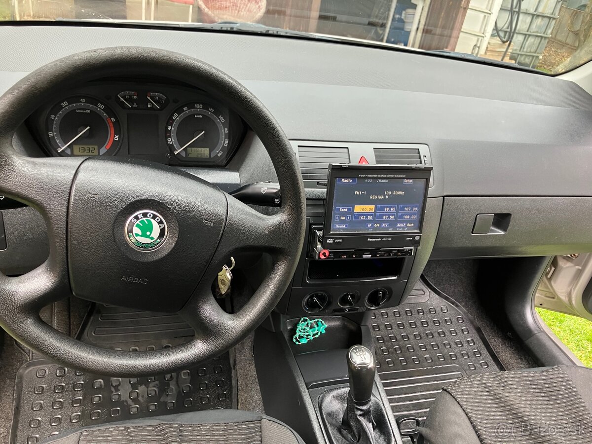 Škoda fabia sedan 1,2htp - 19