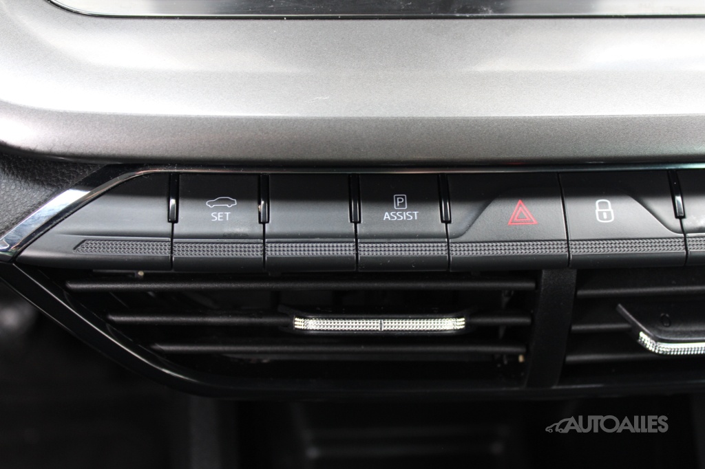 Škoda Octavia 2,0 TDi 85 kW ACTIVE - 19