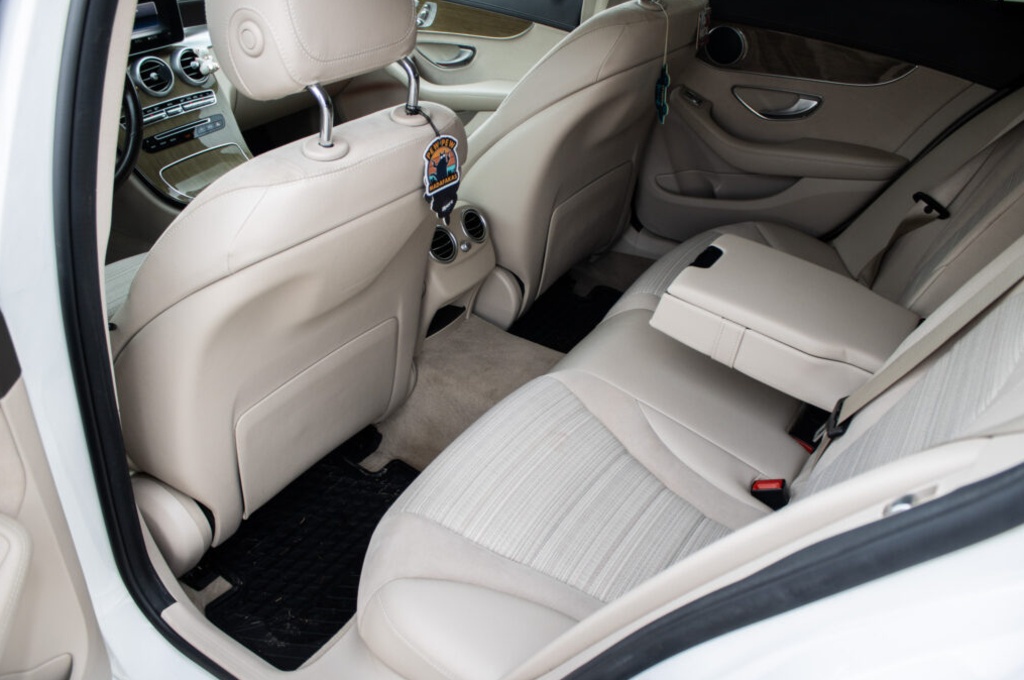 Mercedes Benz C 200 d, 100kW (2017) - 19