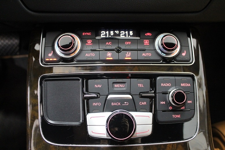 Audi A8 3.0 TDI V6 Exclusive Quattro - 19