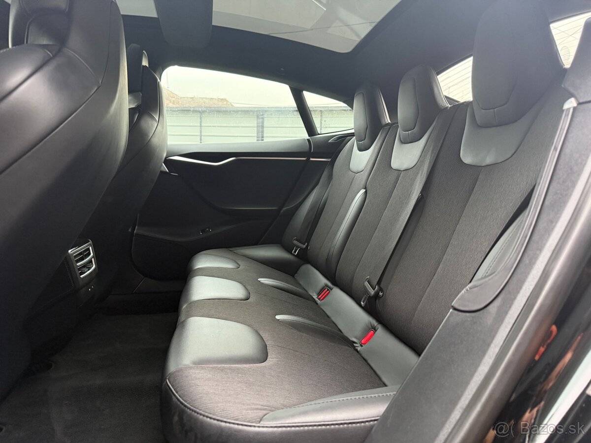 Tesla Model S 75D - 19