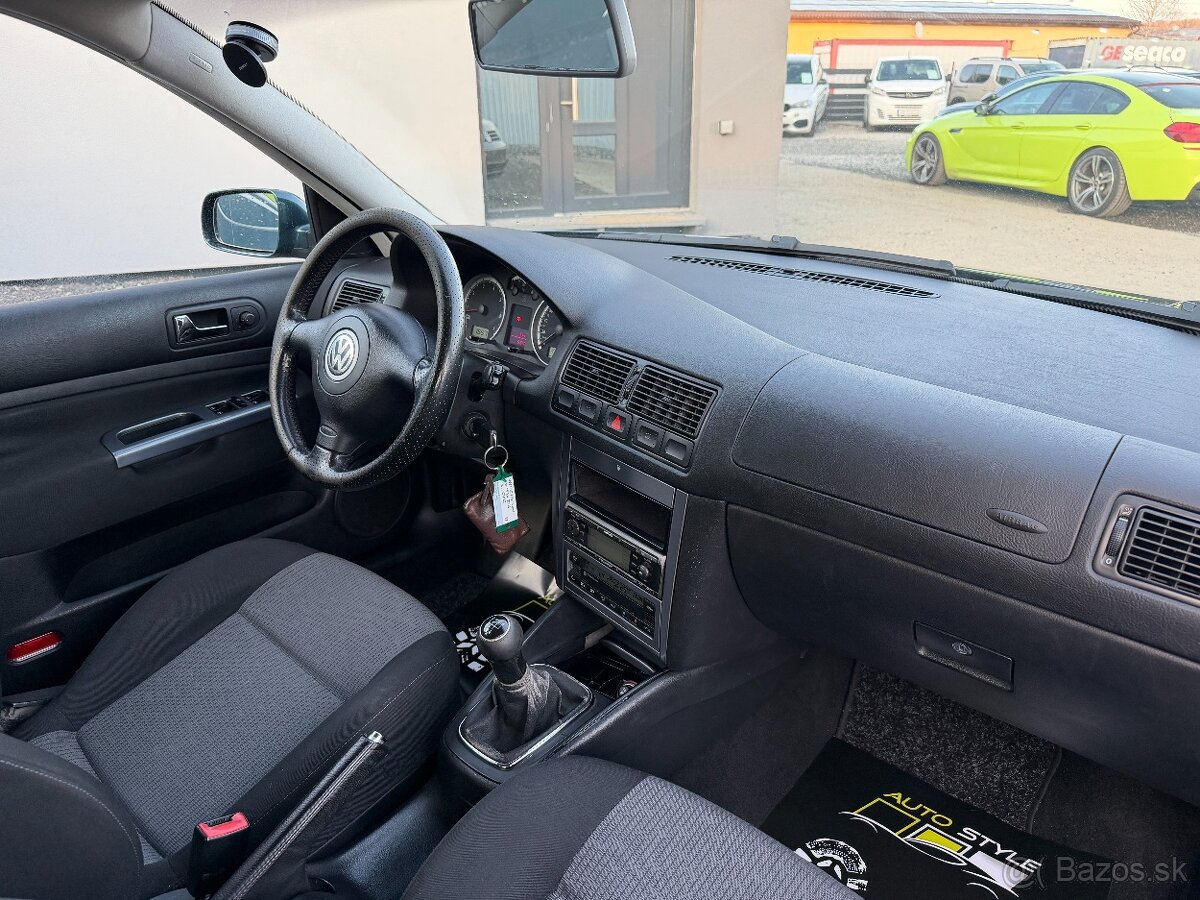 Volkswagen Golf 1.4 Pacifik - 19